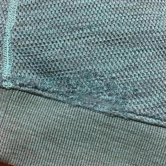 [M]Icebreaker Crave  Hooded Sweater - Women- AS IS - Picture 10 of 10